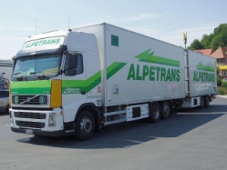 Volvo-FH12-420-Alpetrans-Holz-210704-1-I[1]